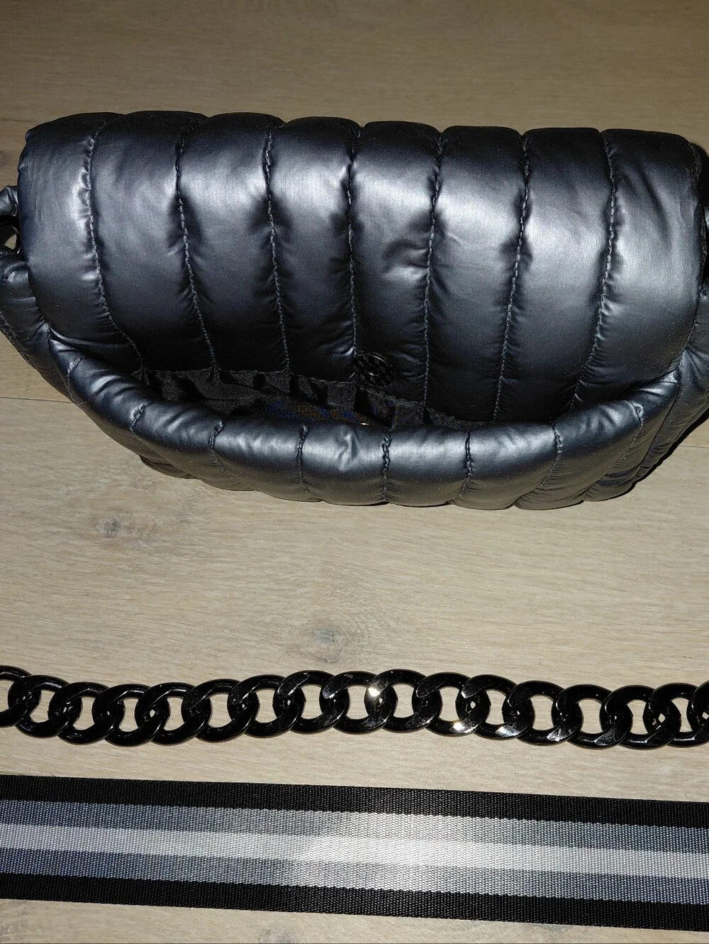 Think Royln Quilted Puffer Crossbody Bag - Metallic Grey